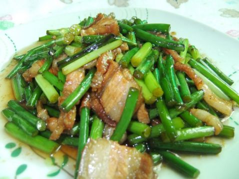 href="/item/五花肉/4342" data-lemmaid="4342">五花肉 /a>,蒜苔等