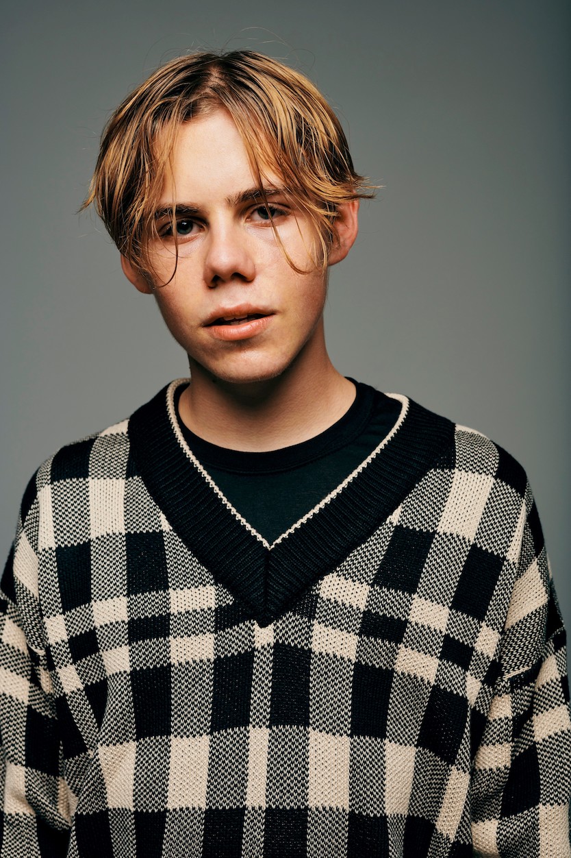  p>乐洛伊小子(the kid laroi)是一名歌手,2021年7月9日与 a target="