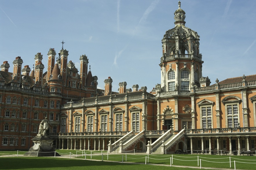 英国皇家霍洛威大学