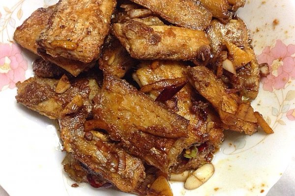 干煎蒜香带鱼