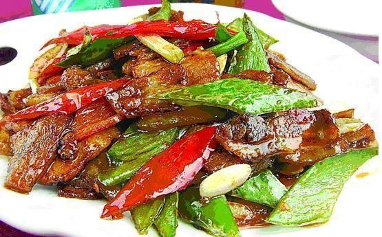 豆豉尖椒回锅肉