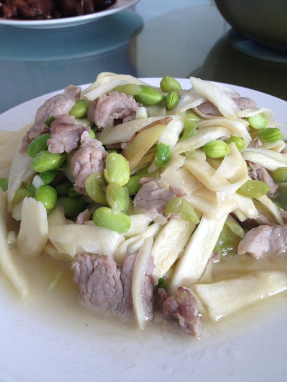 肉片茭白汤