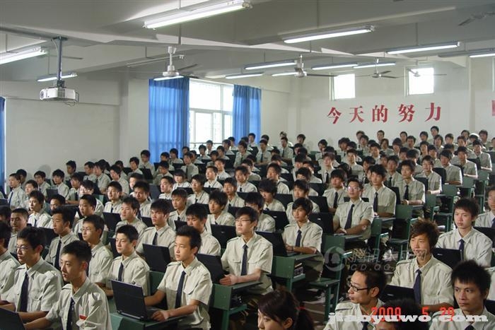 五月花专修学院毕业证补办 全网资源