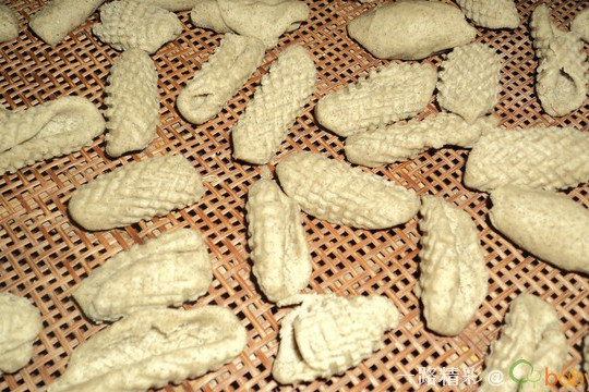 浦江周边地区义乌和东阳的米筛爬是用荞麦