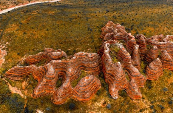 普尔努卢卢国家公园(purnululu national park,又译波奴鲁鲁国家公园)