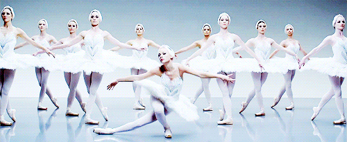 是由美国女歌手 a target=