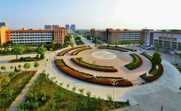 p>南阳医学高等专科学校(nanyang medical college,简称"南阳医专"