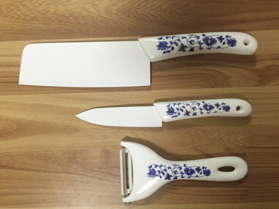 塑料破碎清洗设备_塑料粉碎机刀片价格_500塑料破碎机刀片