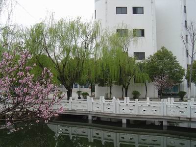 吴县市苏苑中学