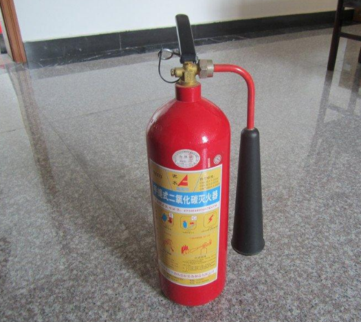 p>新型灭火器是由郑州北辰消防公司研发生产的一款灭火器/p>