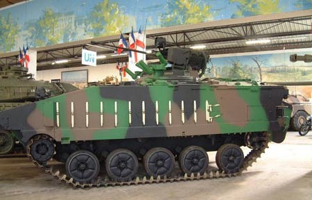 vehicle)该车是 a target"_blank href/item/法国/1173384 data