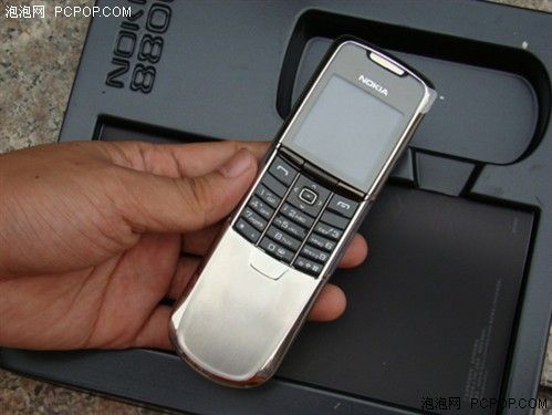 诺基亚8800e