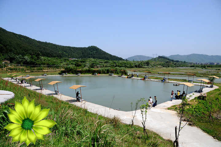 南昌溪霞怪石岭