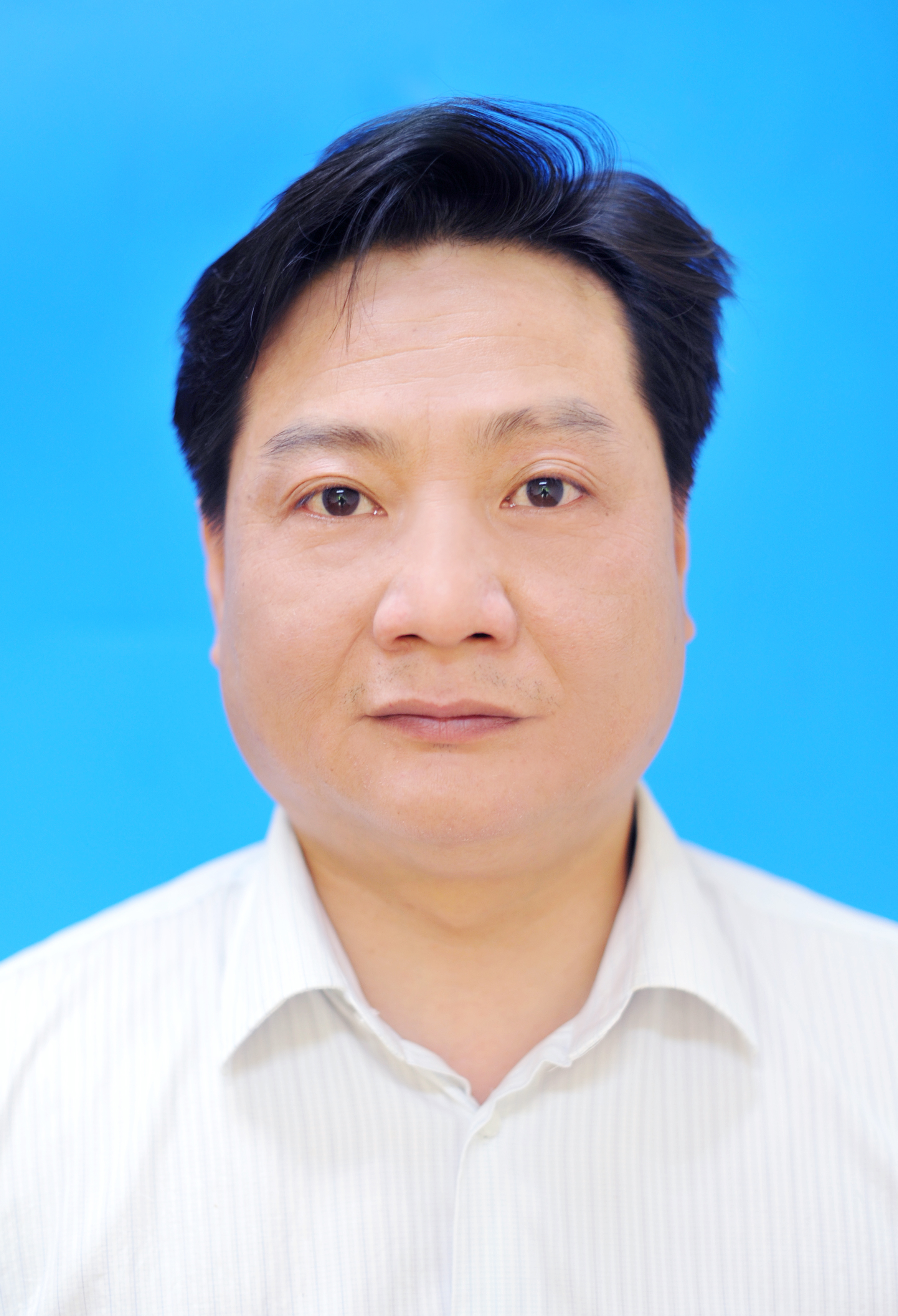 1,陈平陈平总经济师,1944年生于重庆,祖籍浙江鄞县中国经济学家理论