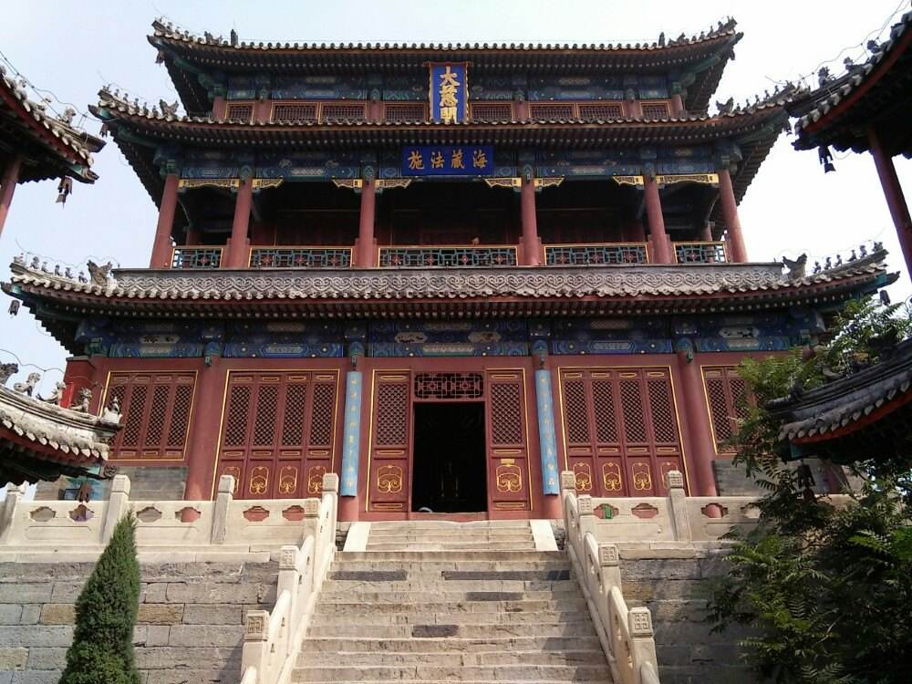  p>大慈阁,原名大悲阁,位于河北省保定市 a target="_blank" href="