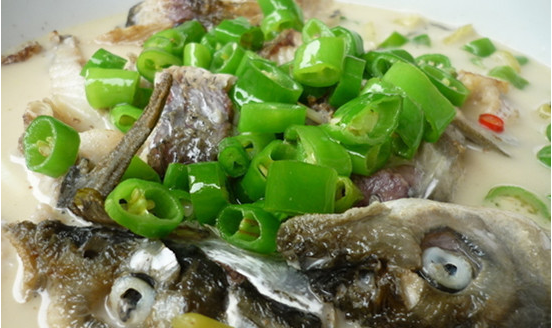 青椒草鱼