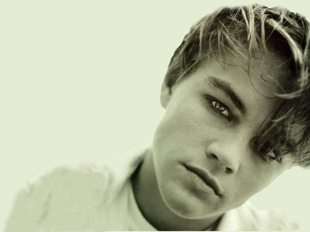p></p></a>莱昂纳多·迪卡普里奥(leonardo dicaprio),1974年11月11日出生于