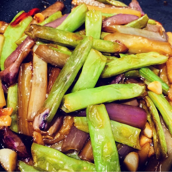 茄子炖豆角