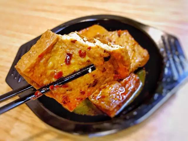 砂锅卤豆腐
