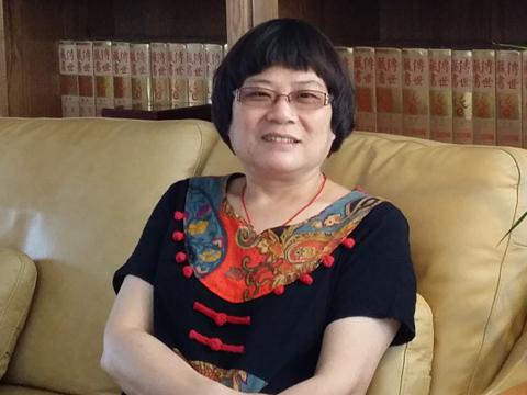许雅琼