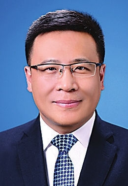 杨春光