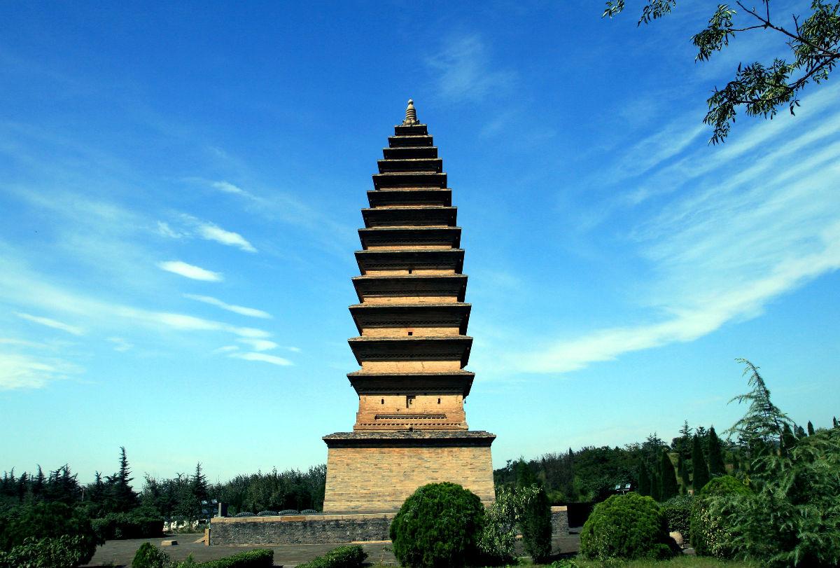 宝轮寺塔