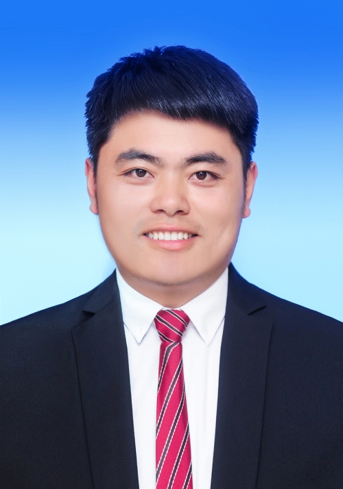 /p p>现任台州市仙居县横溪镇副镇长/p>