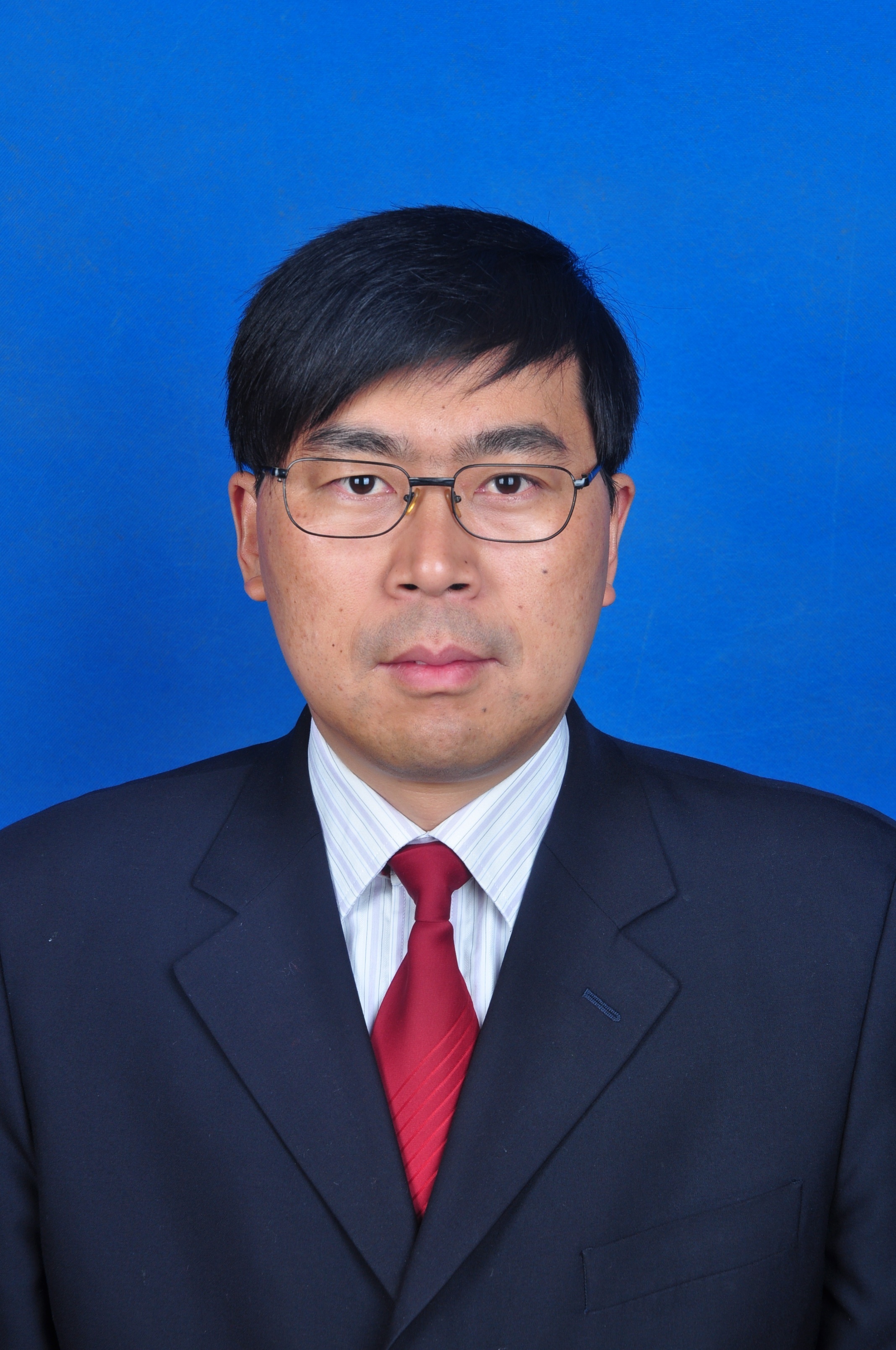  p>何沛东,男,汉族,青海省海南藏族自治州共和县人民政府副县长. /p>