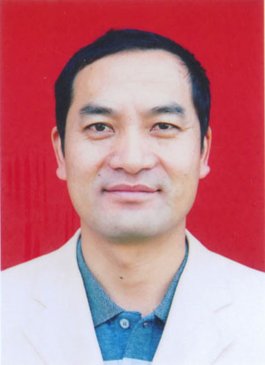 钱清华