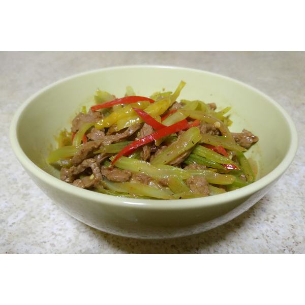 泡椒西芹牛肉丝