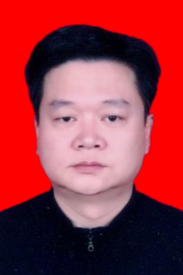  p>赵强,男,汉族,中国国籍,河南兰考人,1988年8月参加工作,1997年6月