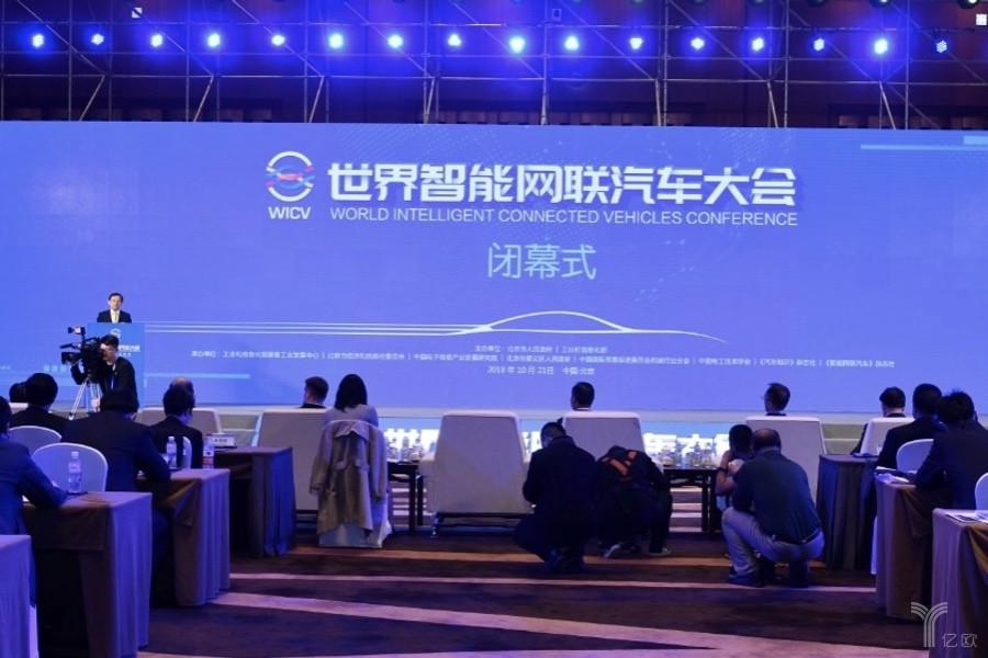 汽车玛驰座套玛驰手动易型版座套_帅驰智能鞋柜官网_豪驰智能汽车