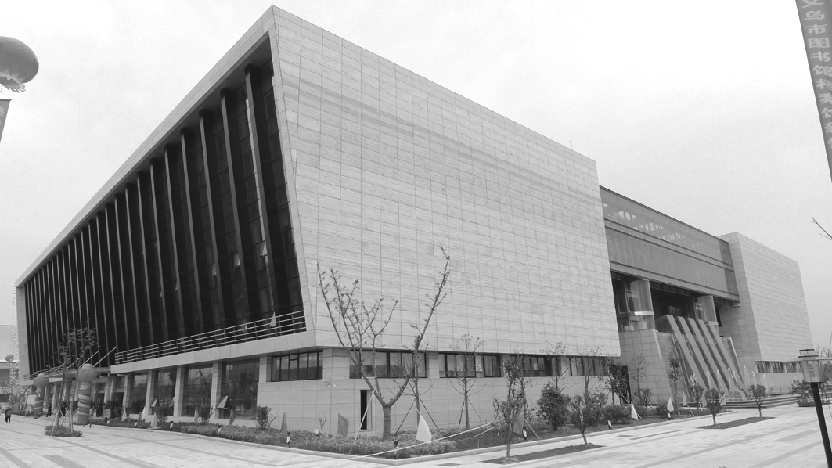 1万平方米,与档案馆合建,中