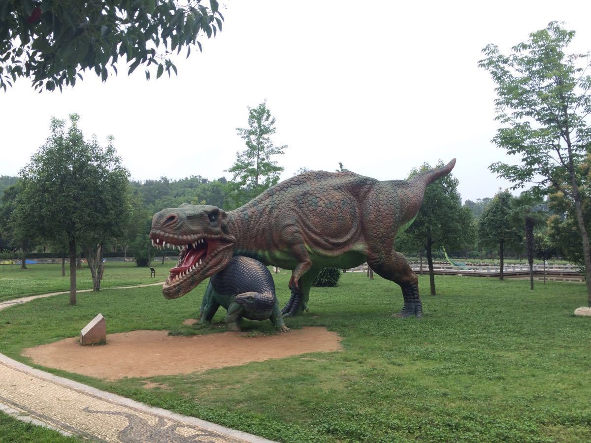 中国西峡恐龙遗迹园