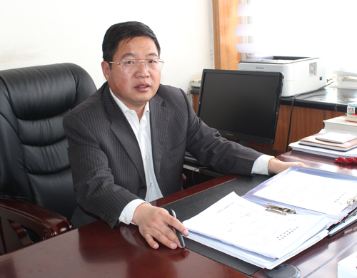  p></p></a>史超,男,汉族,1963年3月生,中共党员,省委党校研究生学历.