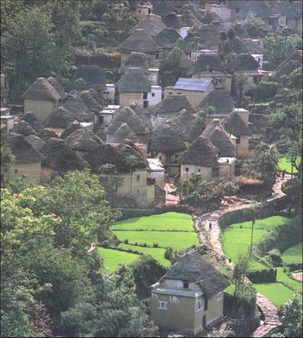 p>乡村聚落是指乡村地区人类各种形式的居住场所(即村落,包括所有的