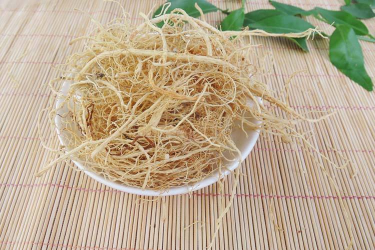 p>中药名,出《本草逢原,别名参须.