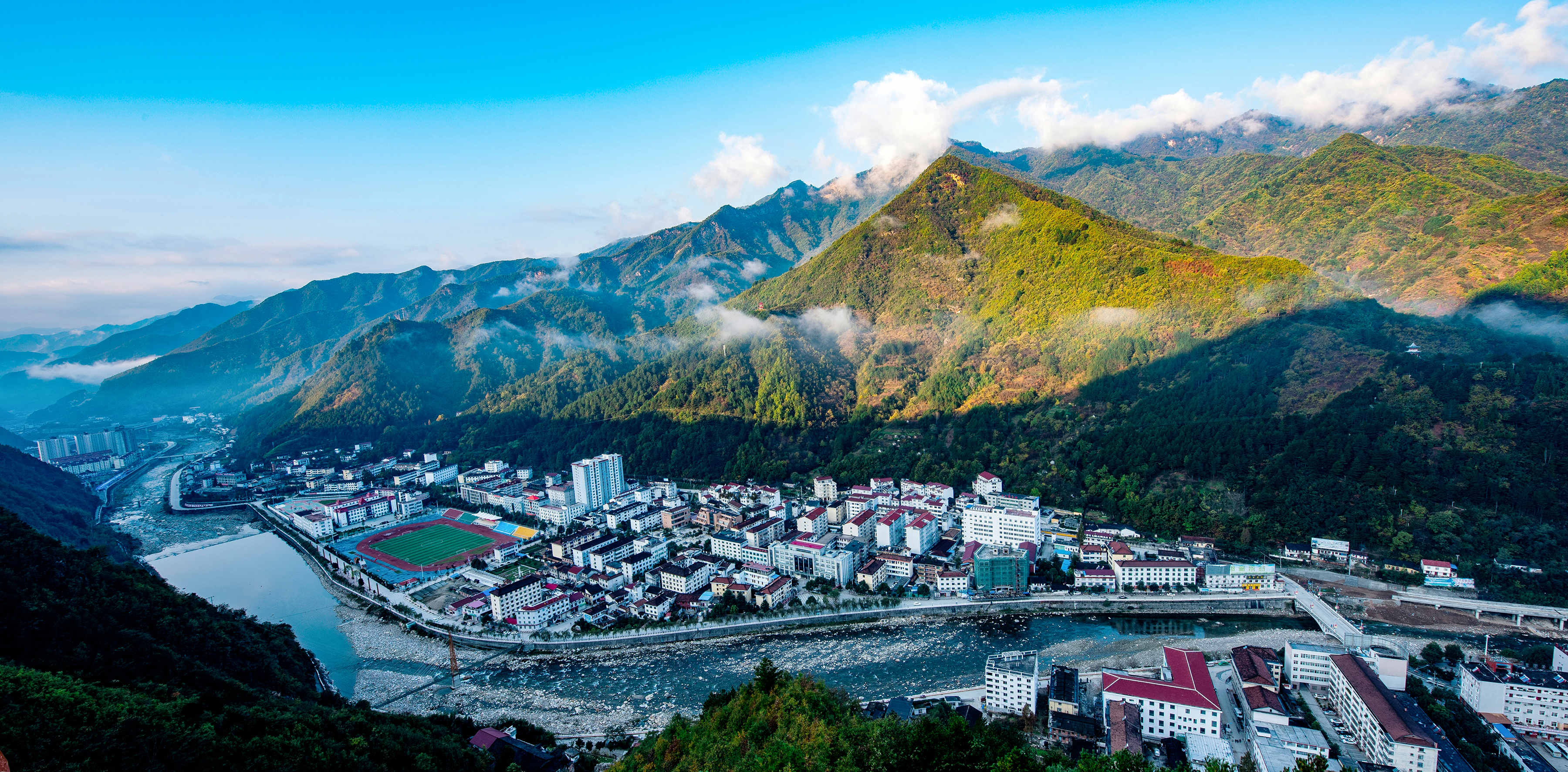 p>佛坪县,地处中国自然地理之南北分界线的秦岭南麓,位于陕西省汉中