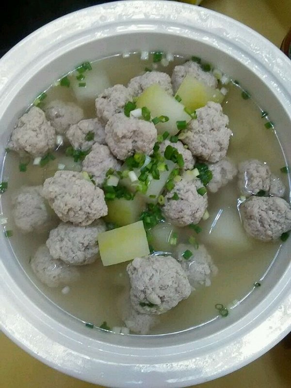 葱油冬瓜肉丸汤