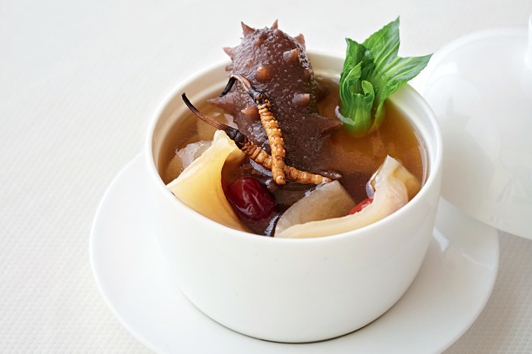 虫草海参乳鸽汤