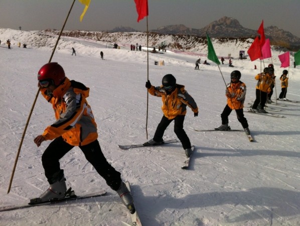 五莲山滑雪场