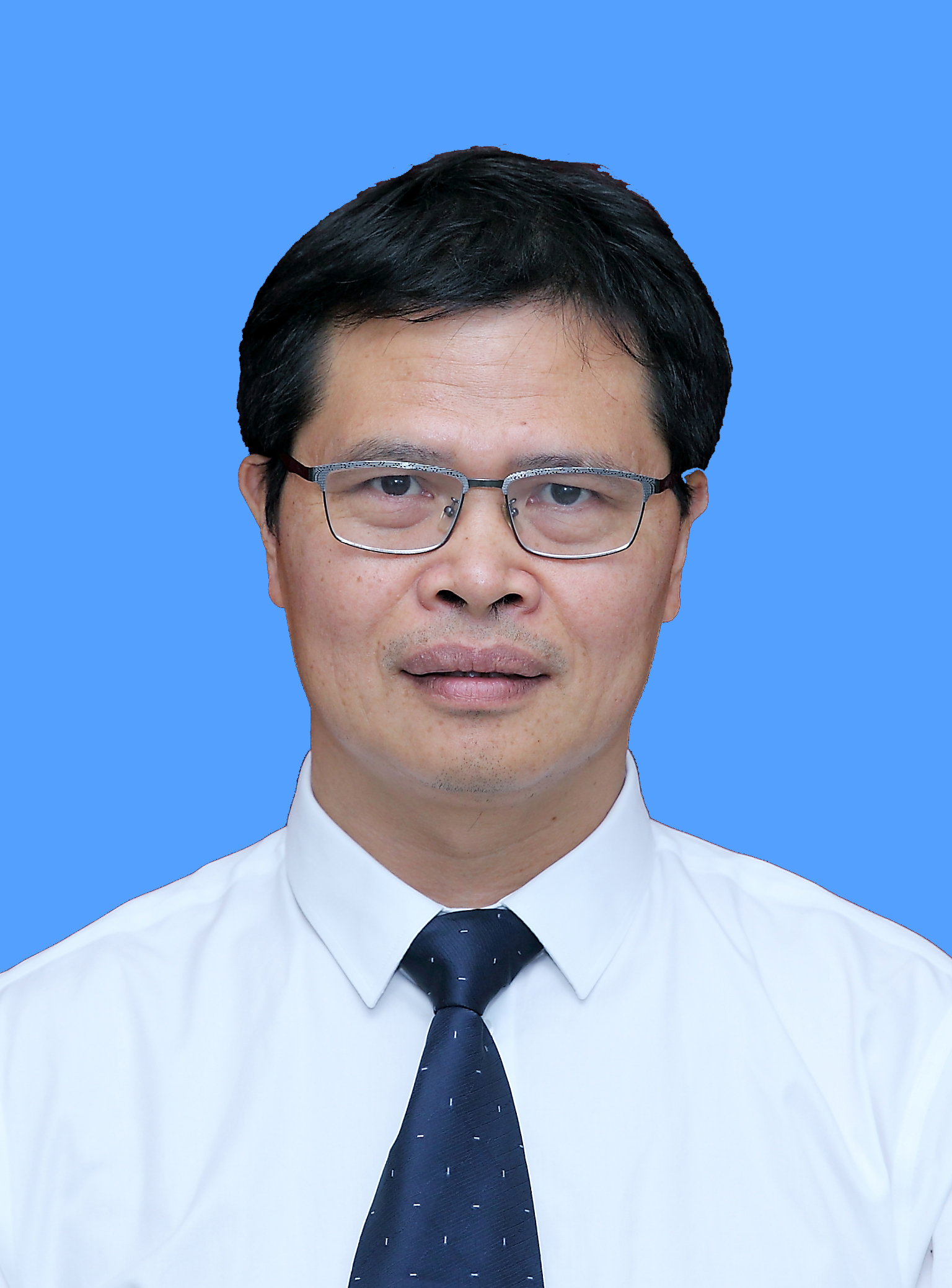 1993年8月参加工作,中共党员,省委党校研究生学历