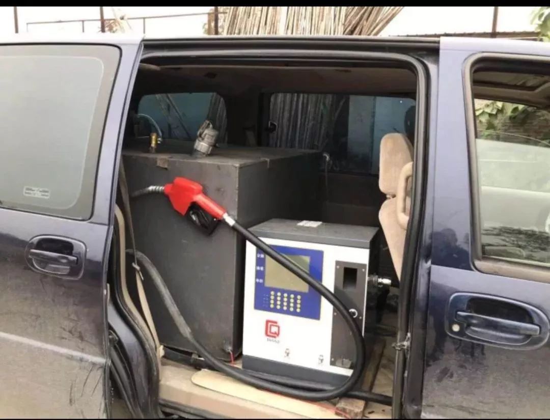 汽车没油了如何救援_车祸没及时救援_lng汽车没气了怎么救援