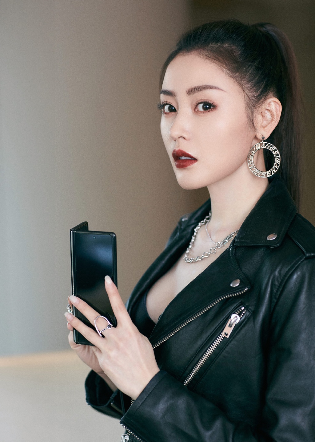 张天爱