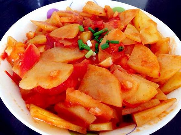 土豆炒西红柿