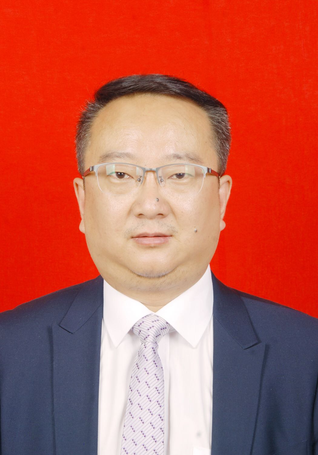  /p> p>现任贵州省六盘水市六枝特区党委常委,政府党组成员,副区长