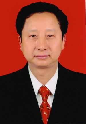 曹成华