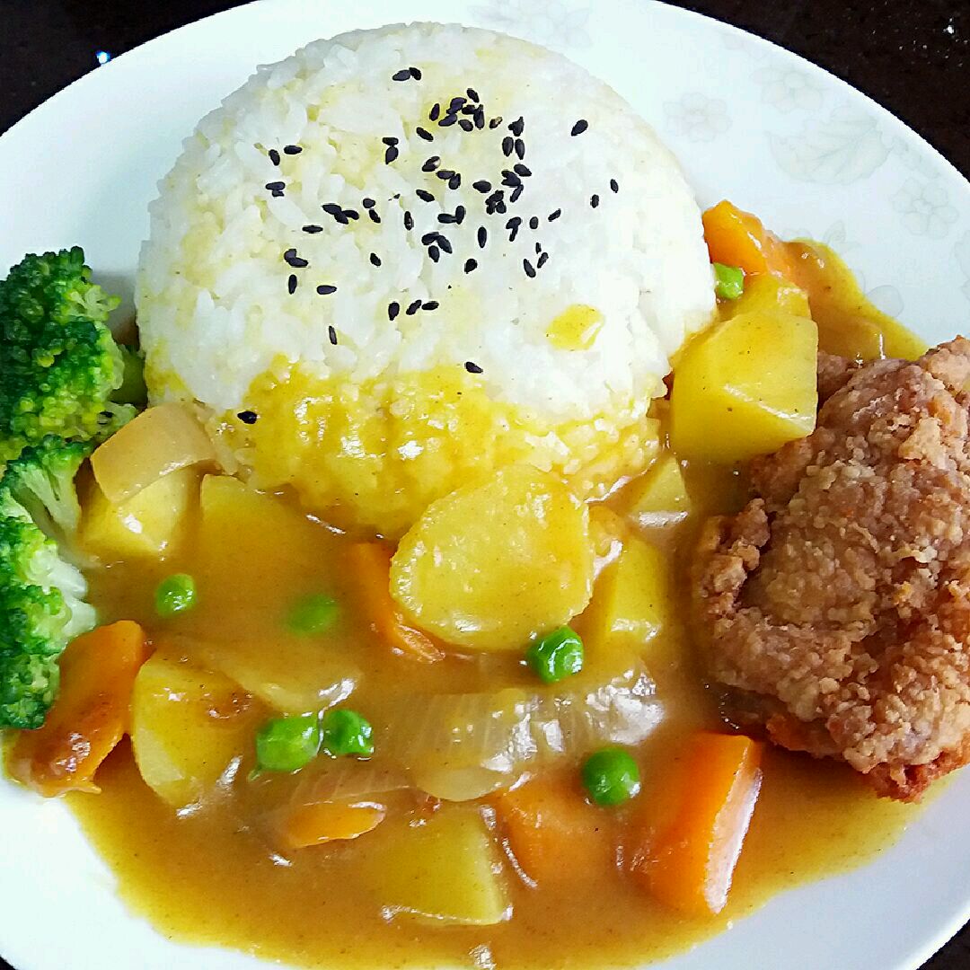 鸡腿咖喱饭