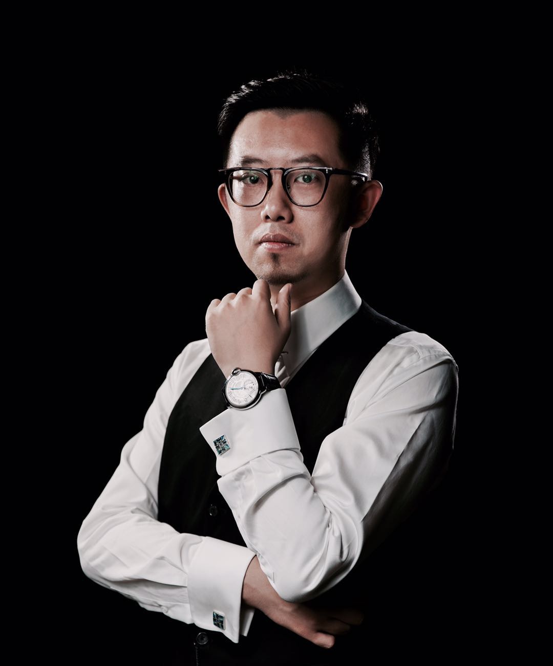 罗一鸣