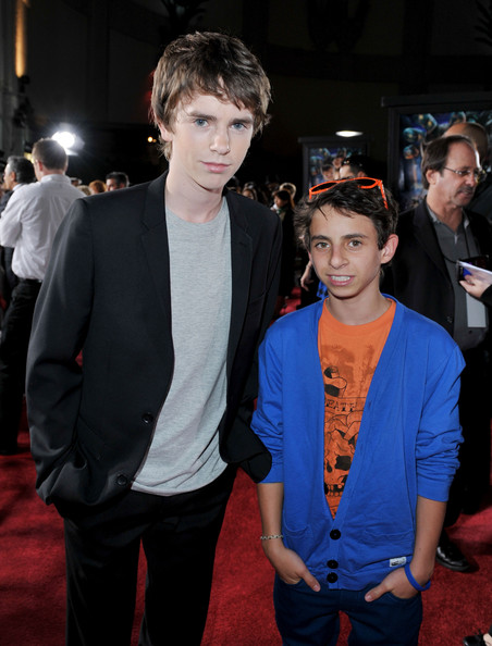 p></p></a>弗莱迪·海默(freddie highmore),1992年2月14日出生于英国伦敦